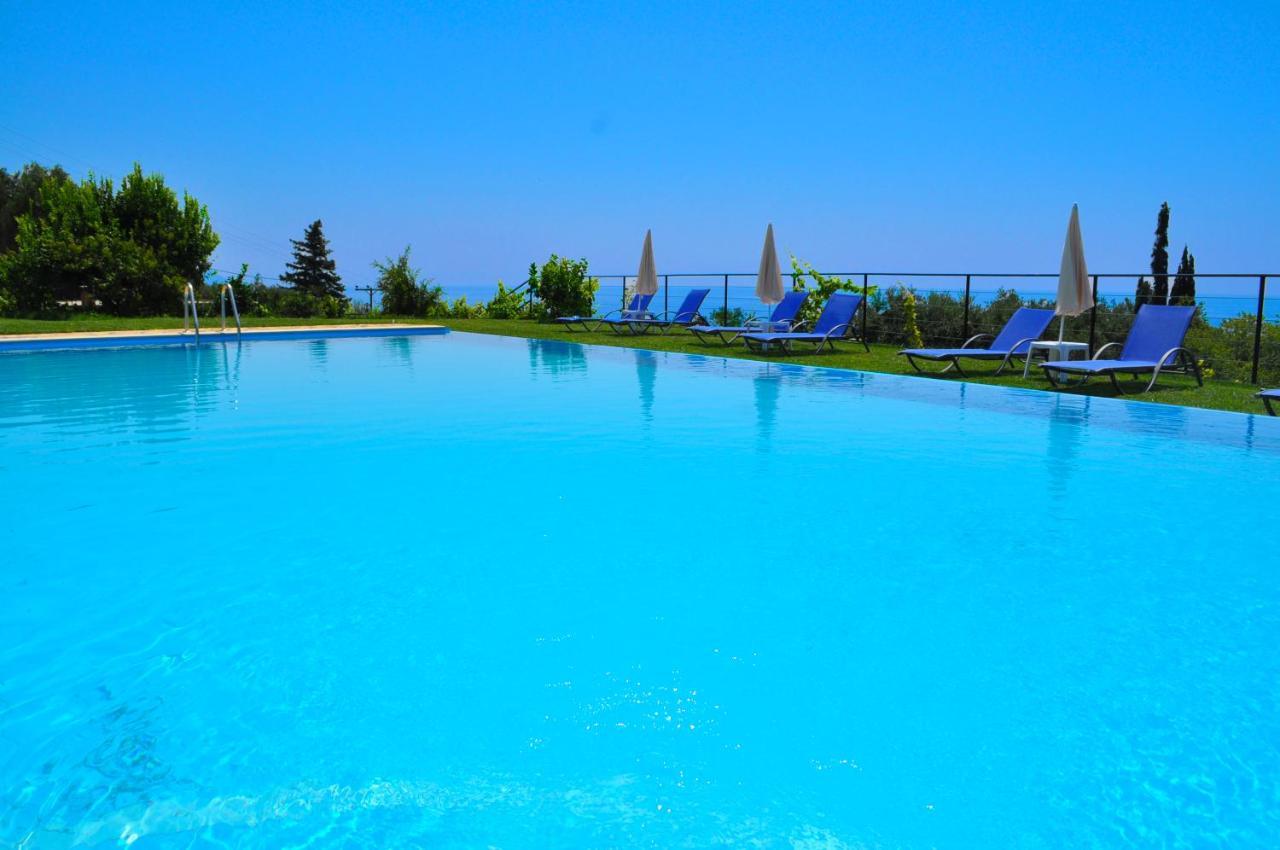 Luxury Loft Apartment With Pool - Pelekas Beach, Corfu Buitenkant foto