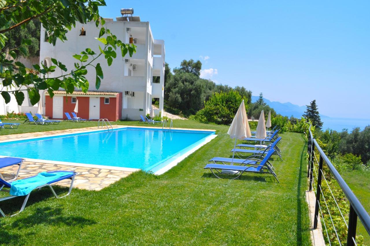 Luxury Loft Apartment With Pool - Pelekas Beach, Corfu Buitenkant foto