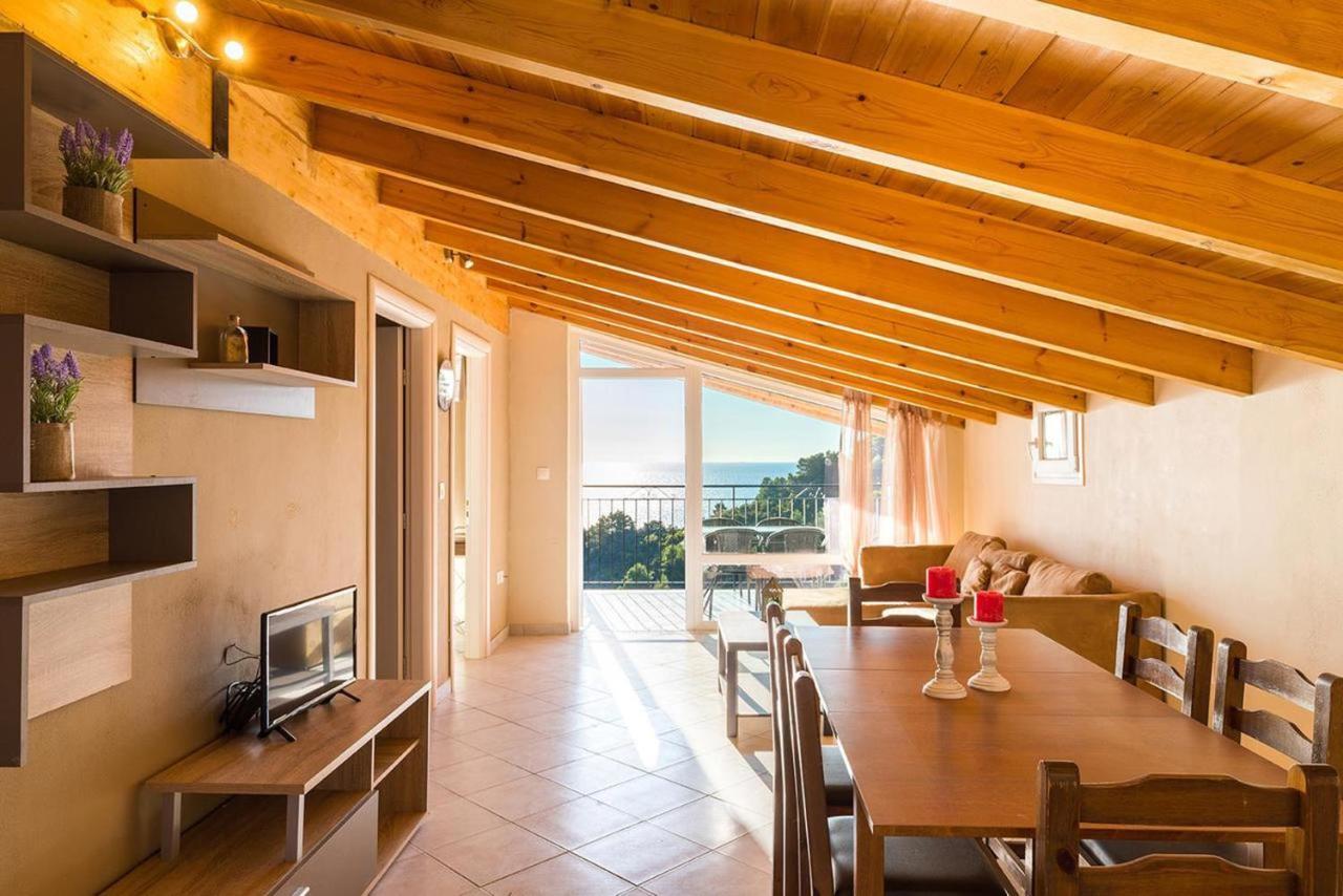 Luxury Loft Apartment With Pool - Pelekas Beach, Corfu Buitenkant foto