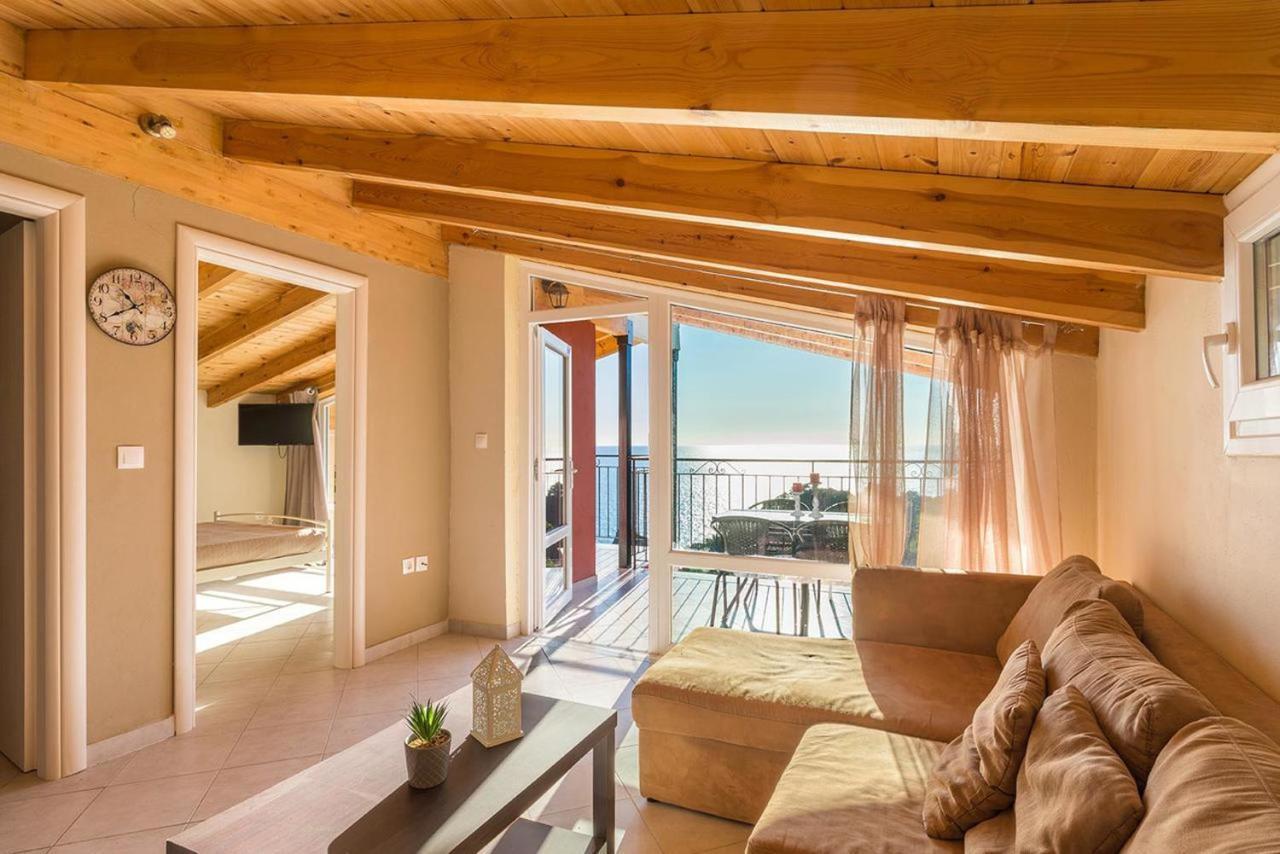 Luxury Loft Apartment With Pool - Pelekas Beach, Corfu Buitenkant foto