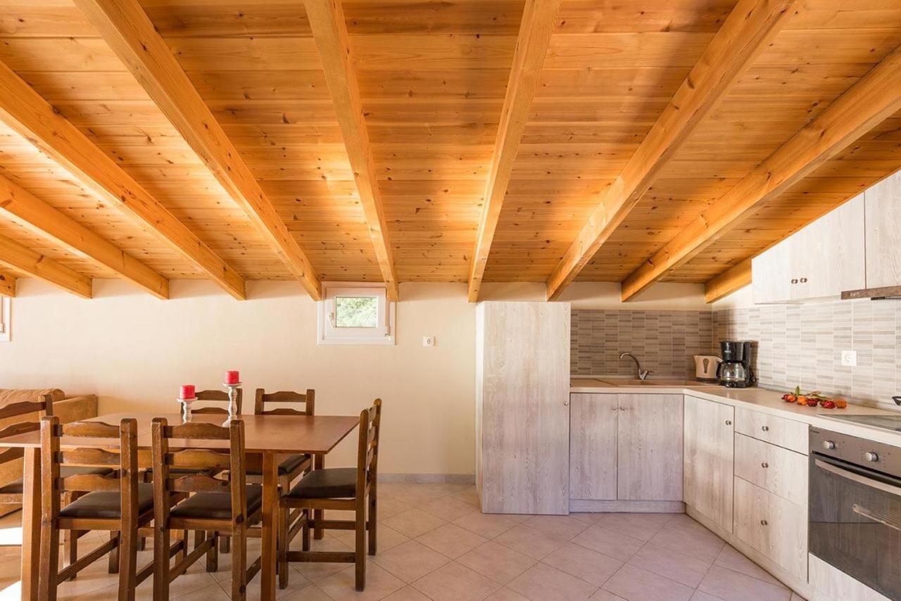 Luxury Loft Apartment With Pool - Pelekas Beach, Corfu Buitenkant foto