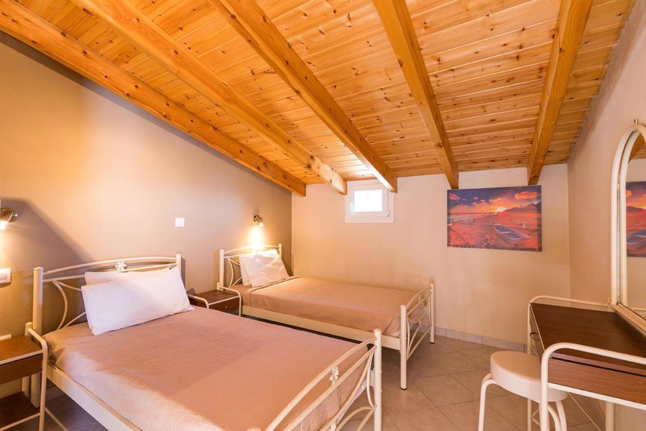 Luxury Loft Apartment With Pool - Pelekas Beach, Corfu Buitenkant foto